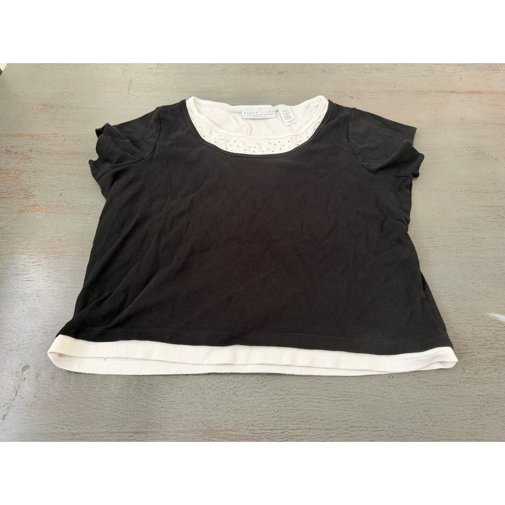 First Issue Liz Claiborne Black White Layered Look Rhinestone Tee Shirt Size 1